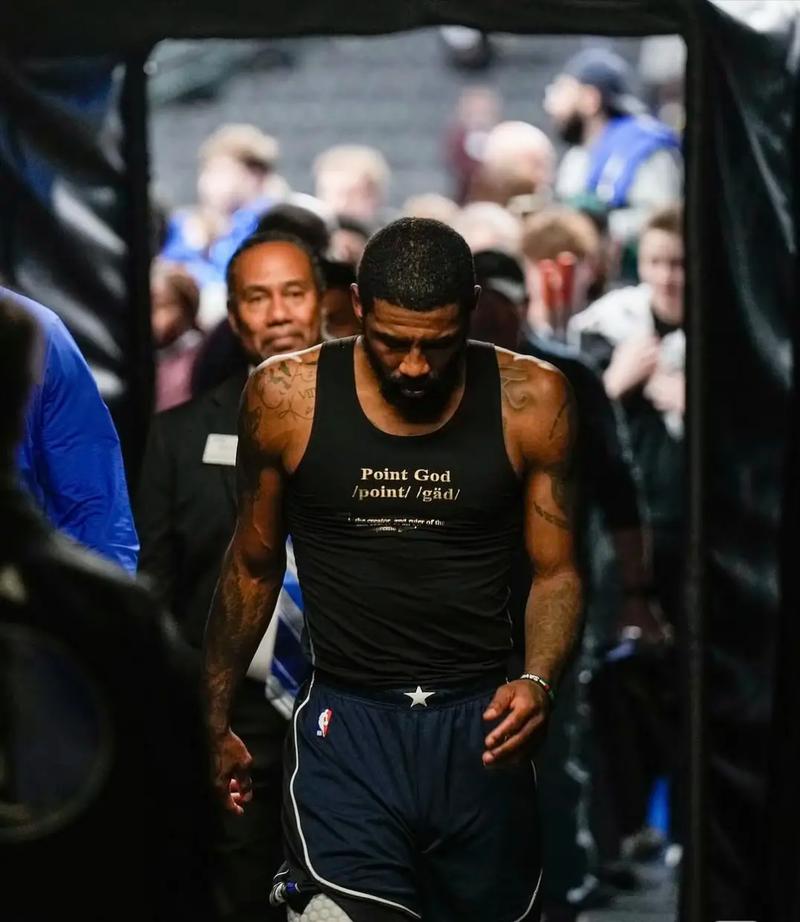 开拓者战灰熊：克林根出战成疑，杨瀚森火速奔赴孟菲斯（开拓者战灰熊：克林根出战存疑，杨瀚森紧急赶赴孟菲斯）