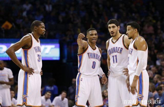 这次封盖把球迷都吓傻了（这一记大帽惊呆了全场球迷）