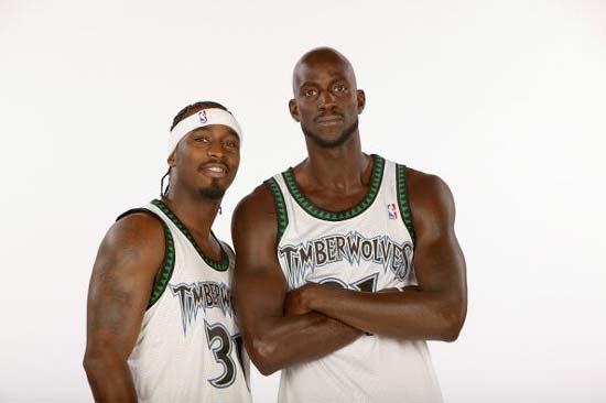 外媒：墨西哥一座世界杯球场附近挖出至少456袋人体遗骸（外媒：墨西哥世界杯球场附近发现至少456袋人类遗骸）