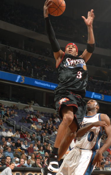 穆帅：我们发现的问题阿贾克斯都发现了，他们会变得更强（穆帅：阿贾克斯也洞悉这些问题，他们会变得更强大）