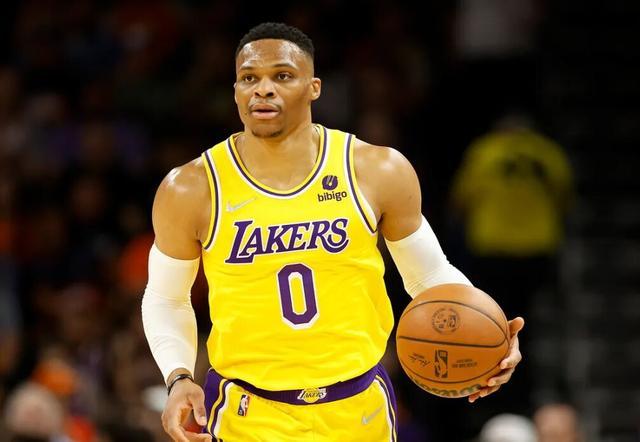 热议U16男足晋级：09三个中锋很幸福，希望终结无缘世少赛（U16男足晋级引热议：09梯队三中锋豪华，期待终结世少赛无缘纪录）