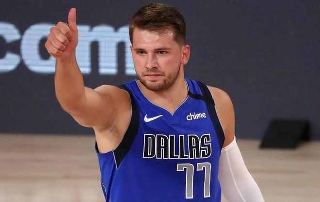 半场战报：莱万特0-2毕尔巴鄂竞技，尼科-威廉斯建功，罗伯特-纳瓦罗破门（半场快讯：毕尔巴鄂竞技2-0领先莱万特，尼科-威廉斯与罗伯特-纳瓦罗先后进球）