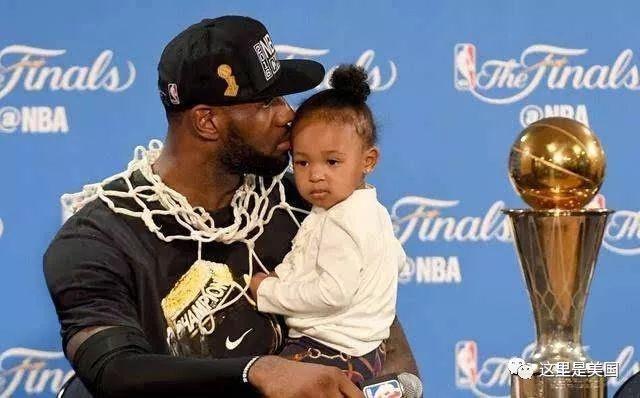 迪马济奥：亚沙里认为布鲁日食言，将和俱乐部主席会面（迪马济奥：亚沙里指责布鲁日失信，将与俱乐部主席面谈）