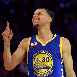 因伤缺席今年剩余比赛阵容：德布劳内、卡瓦哈尔、加维等在列（因伤无缘今年剩余赛事：德布劳内、卡瓦哈尔、加维等名列其中）