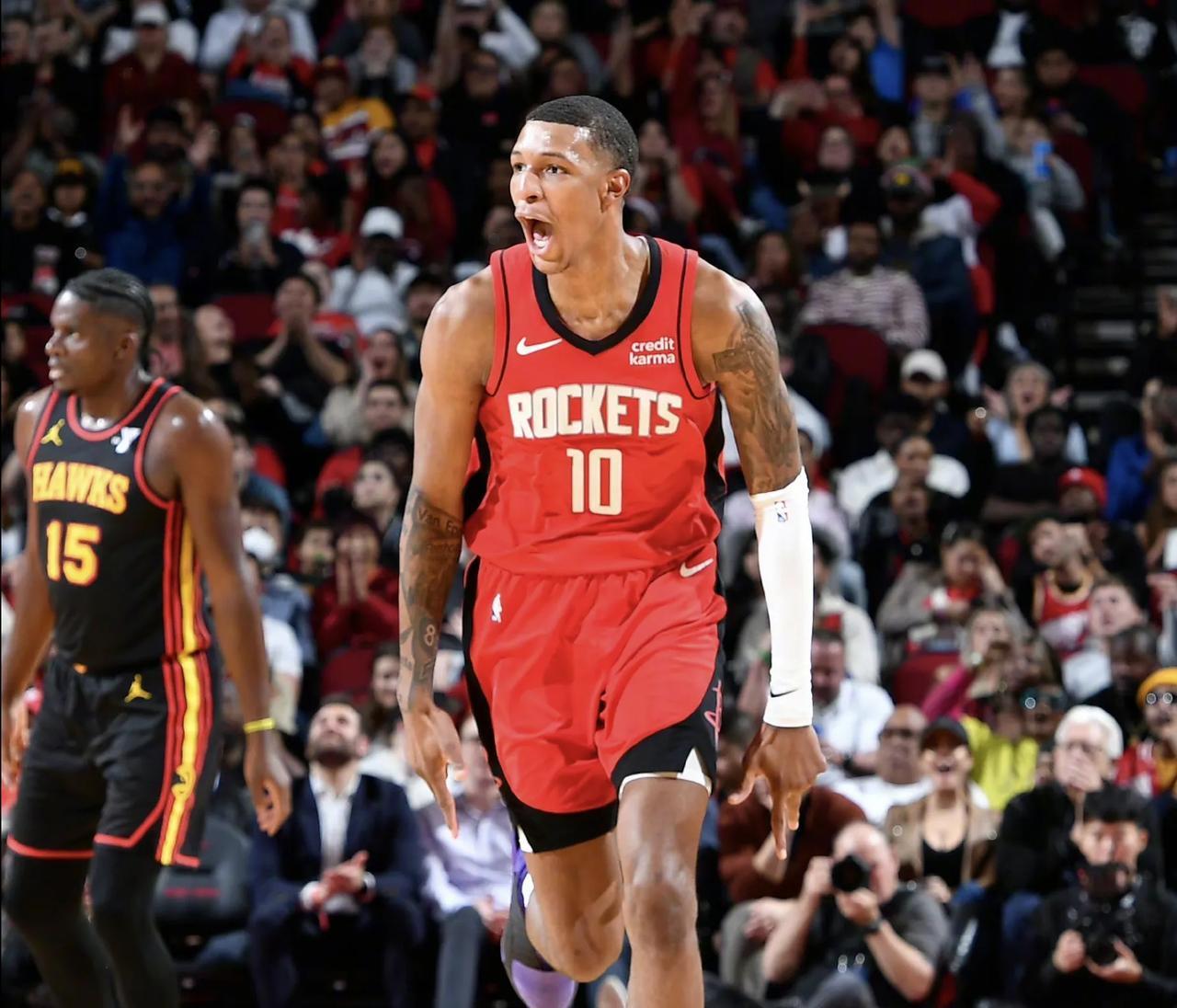 皇马连平三场遭遇信任危机！哈维·阿隆索祭出最强阵容战毕巴（皇马三连平陷入信任危机，哈维·阿隆索排出最强首发对阵毕尔巴鄂）